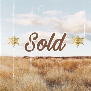 s o l d   p a s t   h e r e